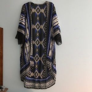 Long Sleeve Aztec Patterned Open Kimono